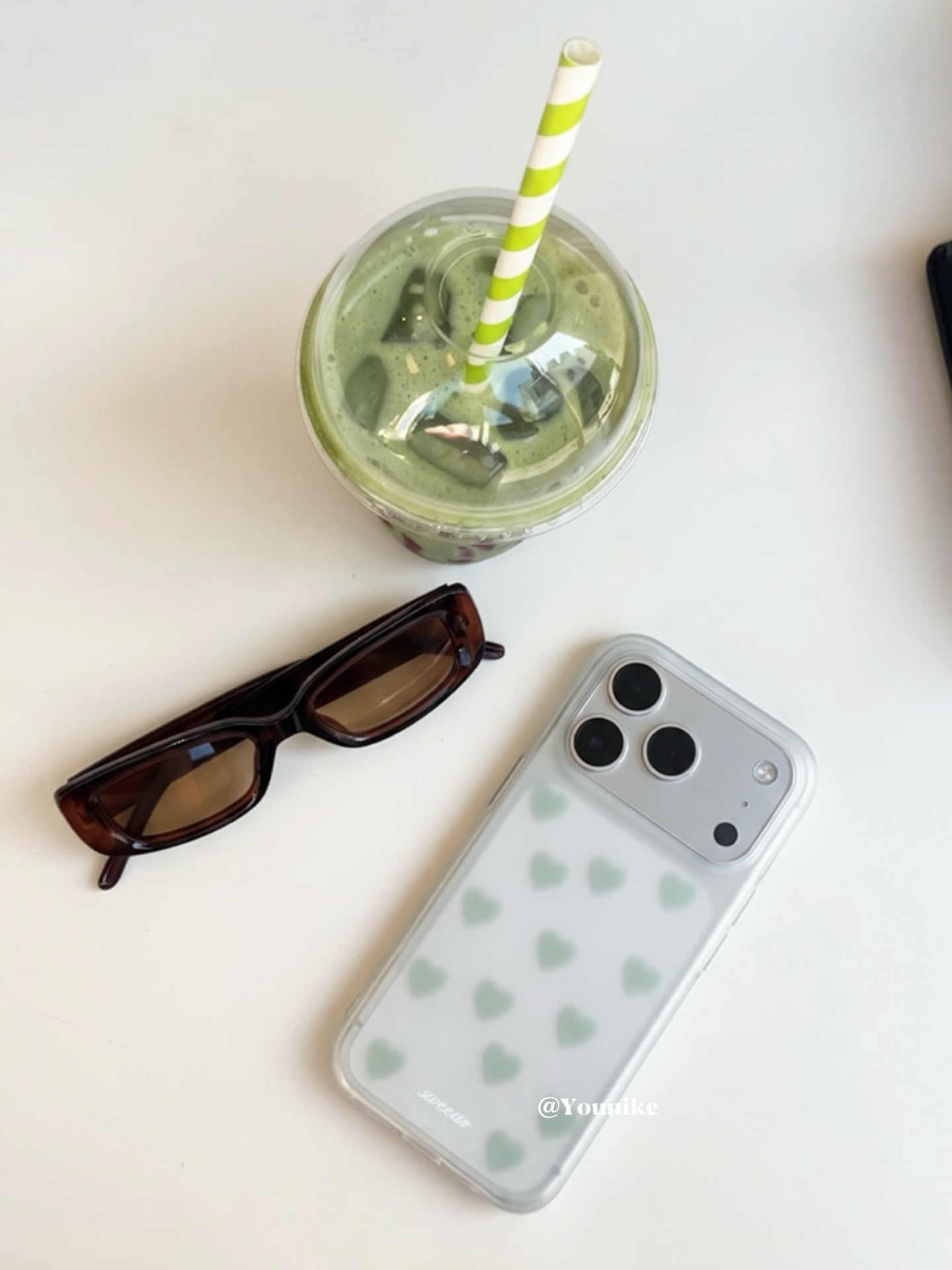 เคสโทรศัพท์ลายหัวใจสีเขียวมิสต - Phone Cases For Iphone 16 บทวิจารณ์และราคา